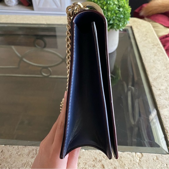 SOLD ON CURTSY - Picture 5 of 15